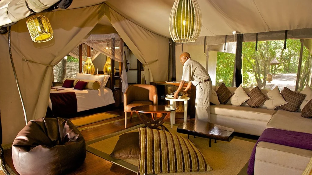 Ultra‑Luxury Masai Mara Conservancy Fly‑In Safari — 6 Days 10 Masai-Mara-Luxury-safari-1200x675